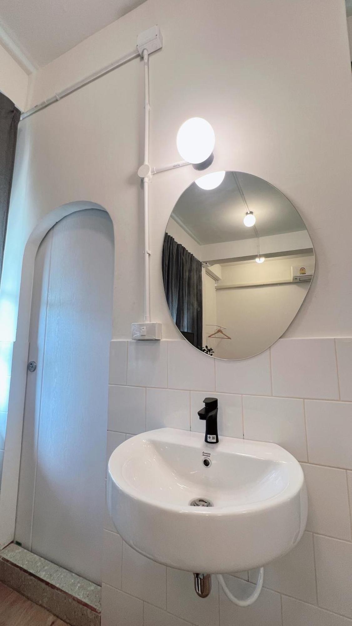 La Moon House Hotel Szalaja Kültér fotó