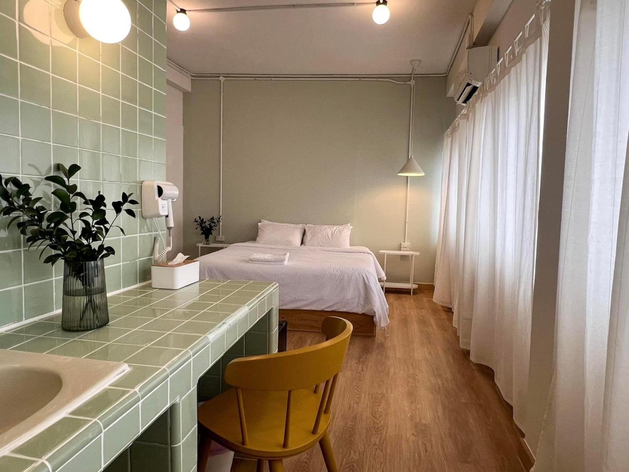 La Moon House Hotel Szalaja Kültér fotó
