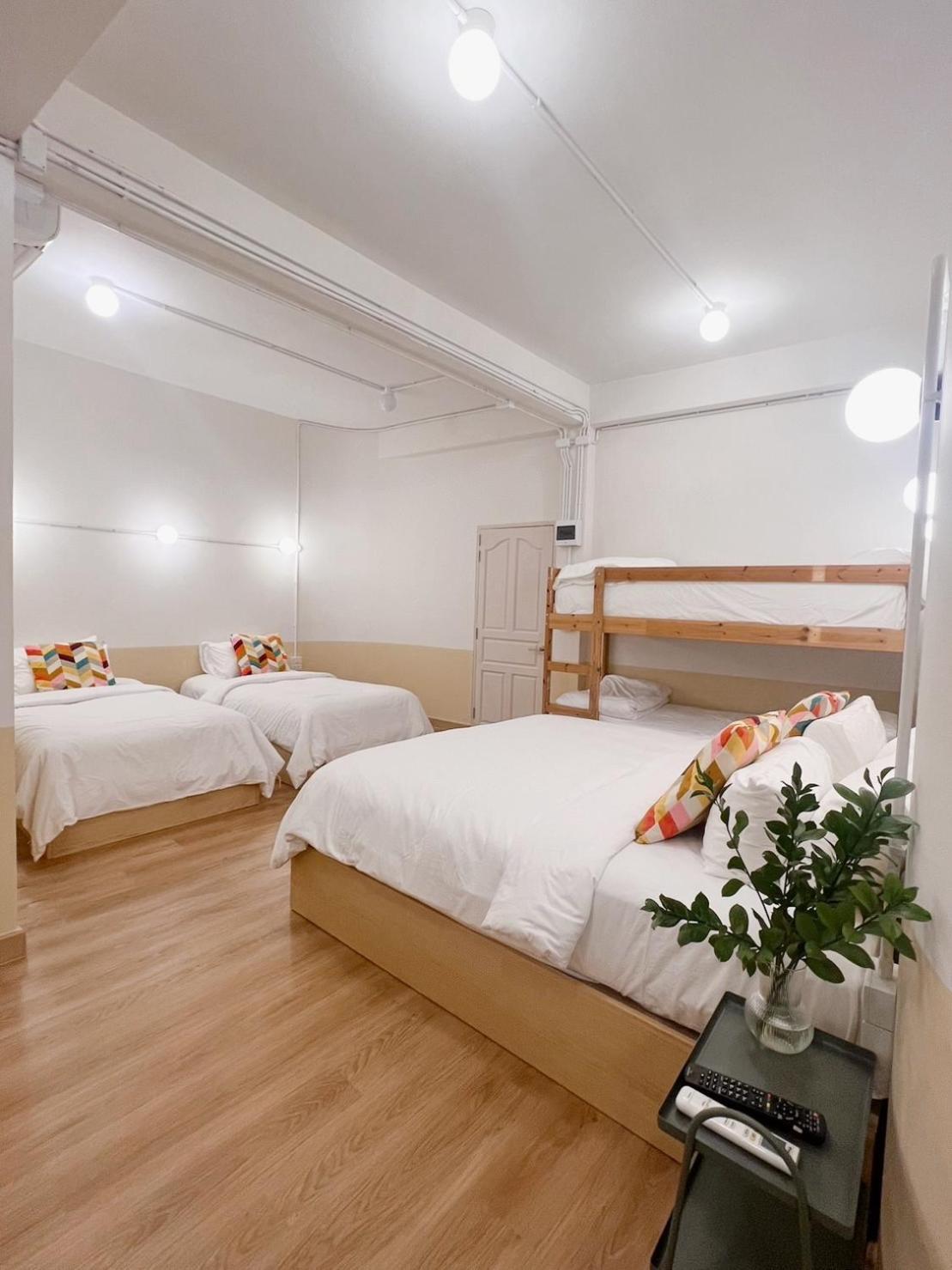 La Moon House Hotel Szalaja Kültér fotó