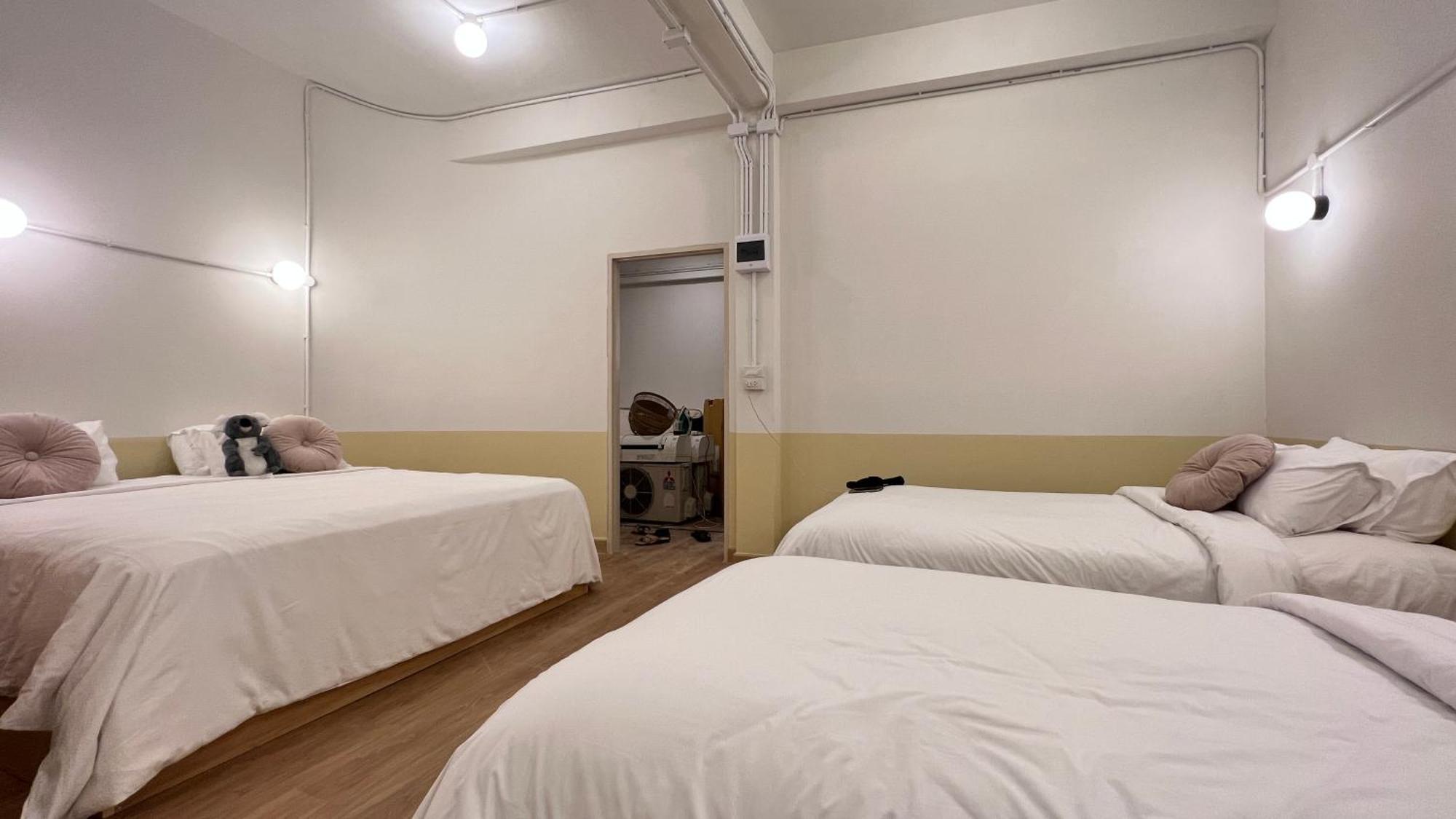 La Moon House Hotel Szalaja Kültér fotó